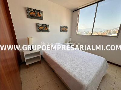 Apartamento en arriendo en El Poblado, Medellín · foto 9 de 13