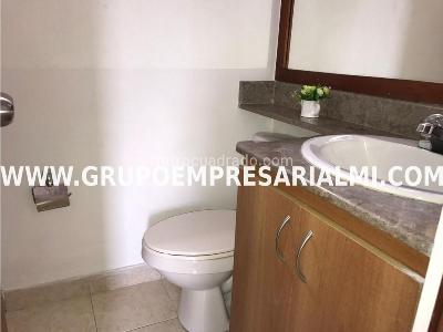 Apartamento en arriendo en El Poblado, Medellín · foto 10 de 13