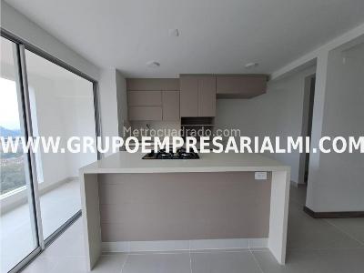 Apartamento en venta en Suramerica, Itagüí · foto 3 de 17