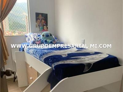 Apartamento de 3 alcobas en venta en Santa Ana, Bello, 53 m² · foto 8 de 14