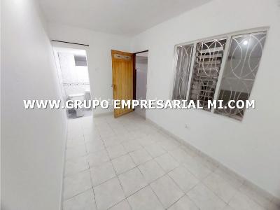 Casa de 4 alcobas en venta en Aranjuez, Medellín, 175 m² · foto 5 de 13