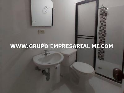 Casa de 4 alcobas en venta en Aranjuez, Medellín, 175 m² · foto 6 de 13
