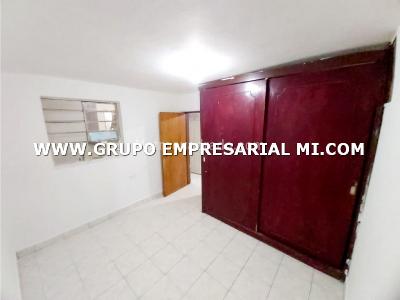 Casa de 4 alcobas en venta en Aranjuez, Medellín, 175 m² · foto 7 de 13