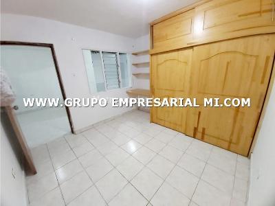 Casa de 4 alcobas en venta en Aranjuez, Medellín, 175 m² · foto 8 de 13
