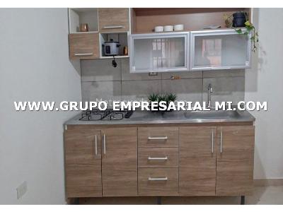 Casa de 4 alcobas en venta en Villa Hermosa, Medellín, 134 m² · foto 2 de 4