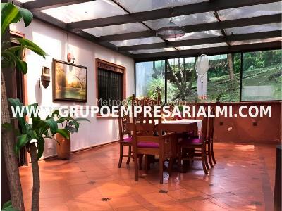 Apartamento en venta en El Poblado, Medellín · foto 5 de 7