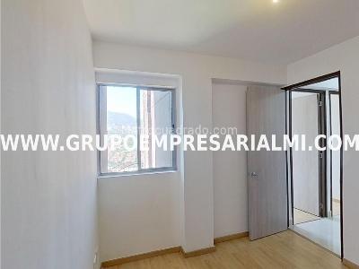 Apartamento de 3 alcobas en venta en Niquia, Bello, 57 m² · foto 10 de 19