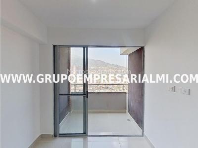 Apartamento de 3 alcobas en venta en Niquia, Bello, 57 m² · foto 4 de 19