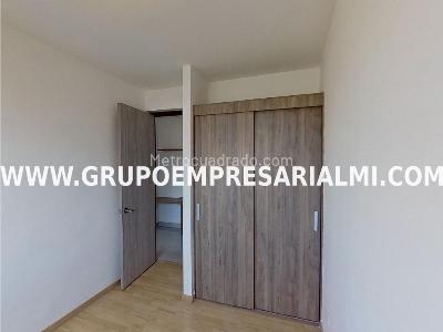 Apartamento de 3 alcobas en venta en Niquia, Bello, 57 m² · foto 7 de 19