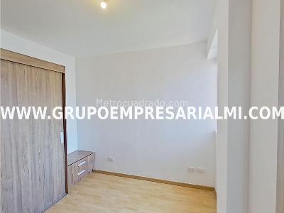 Apartamento de 3 alcobas en venta en Niquia, Bello, 57 m² · foto 8 de 19