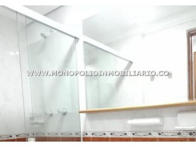 Apartamento en arriendo en Laureles, Medellín · foto 12 de 18