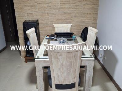 Apartamento de 3 alcobas en venta en Niquia, Bello, 58 m² · foto 3 de 13