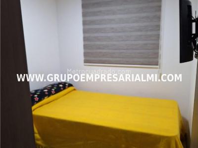 Apartamento de 3 alcobas en venta en Niquia, Bello, 58 m² · foto 7 de 13