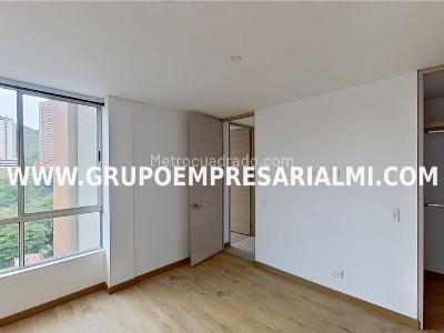 Apartamento de 2 alcobas en venta en La Doctora, Sabaneta, 89 m² · foto 8 de 24