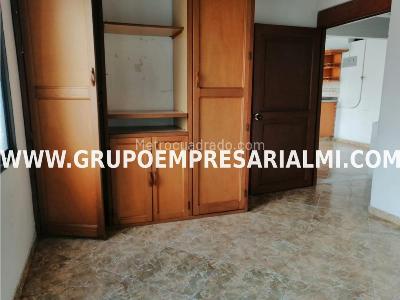 Casa de 4 alcobas en venta en Buenos Aires, Medellín, 138 m² · foto 8 de 11