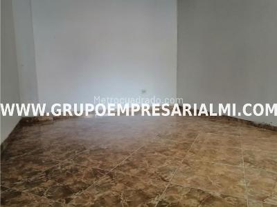 Casa de 4 alcobas en venta en Buenos Aires, Medellín, 138 m² · foto 9 de 11