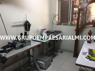 Casa de 3 alcobas en venta en Calasanz, Medellín, 180 m² · foto 5 de 8