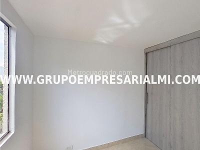Apartamento de 3 alcobas en venta en Belen, Medellín, 64 m² · foto 8 de 15