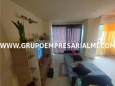 Casa de 3 alcobas en venta en Santa Ana, Bello, 72 m² · foto 3 de 9