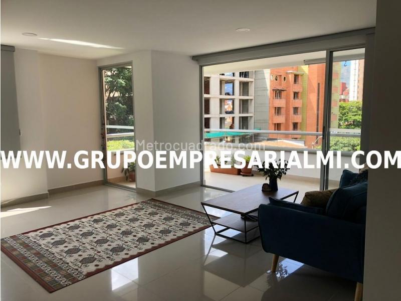 Apartamento Encantador de 3 Alcobas en Laureles