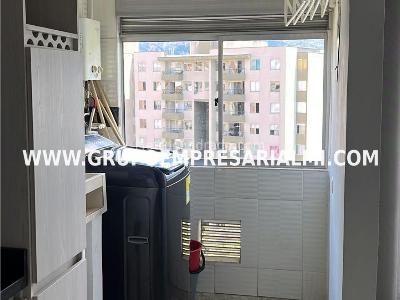 Apartamento de 3 alcobas en venta en Calasanz, Medellín, 64 m² · foto 11 de 13