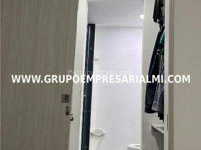 Apartamento de 3 alcobas en venta en Calasanz, Medellín, 64 m² · foto 12 de 13