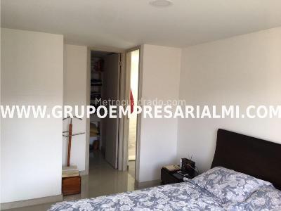 Apartamento en venta en Suramerica, Itagüí · foto 8 de 14