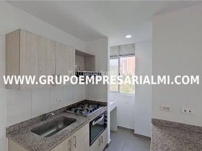 Apartamento en venta en Calasanz, Medellín · foto 3 de 16