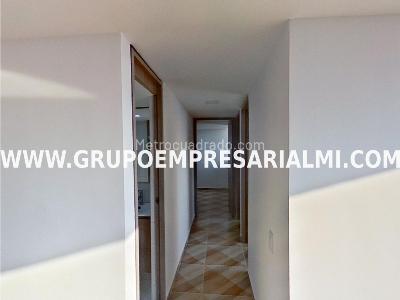 Apartamento en venta en Santa Maria, Itagüí · foto 5 de 18