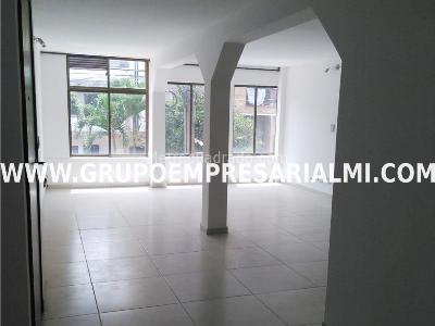 Apartamento de 2 alcobas en venta en Suramericana, Medellín, 83 m² · foto 5 de 14