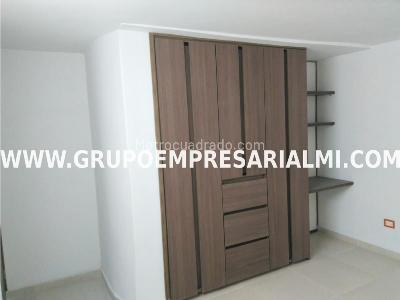 Apartamento de 2 alcobas en venta en Suramericana, Medellín, 83 m² · foto 13 de 14
