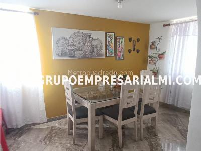 Casa de 3 alcobas en venta en Robledo, Medellín, 103 m² · foto 3 de 20