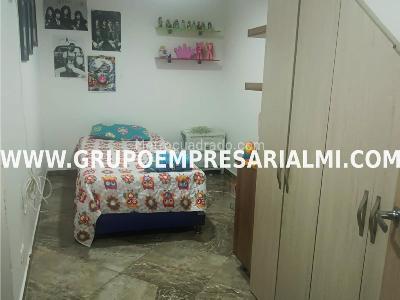 Casa de 3 alcobas en venta en Robledo, Medellín, 103 m² · foto 10 de 20