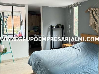 Apartamento en venta en El Poblado, Medellín · foto 12 de 18