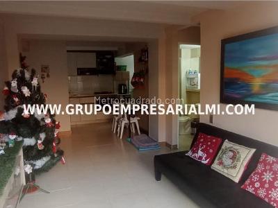 Apartamento en venta en El Dorado, Envigado · foto 2 de 20