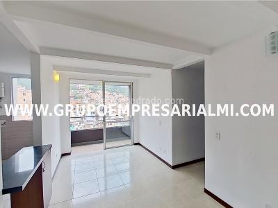 Apartamento de 3 alcobas en venta en Viviendas Del Sur, Itagüí, 59 m² · foto 3 de 16
