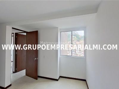 Apartamento de 3 alcobas en venta en Viviendas Del Sur, Itagüí, 59 m² · foto 6 de 16
