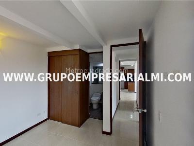 Apartamento de 3 alcobas en venta en Viviendas Del Sur, Itagüí, 59 m² · foto 11 de 16