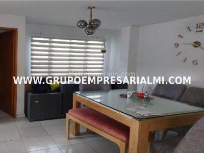 Apartamento de 3 alcobas en venta en Santa Ana, Bello, 84 m² · foto 2 de 11