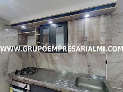 Apartamento de 3 alcobas en venta en Niquia, Bello, 64 m² · foto 2 de 16