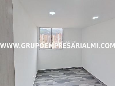Apartamento de 3 alcobas en venta en Niquia, Bello, 64 m² · foto 12 de 16
