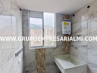 Apartamento de 3 alcobas en venta en Niquia, Bello, 64 m² · foto 13 de 16