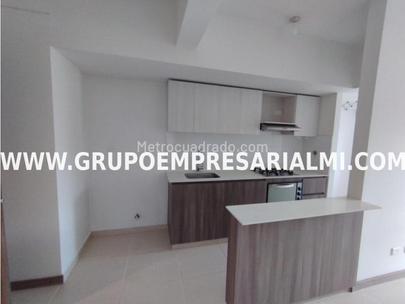 Apartamento en Arriendo de 3 Alcobas en Calasanz con Jacuzzi y Gimnasio - 2