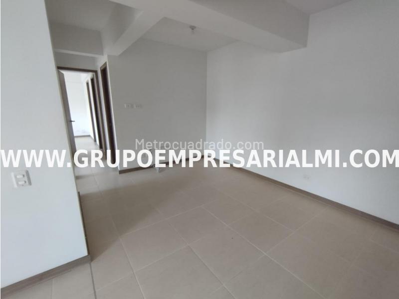 Apartamento en Arriendo de 3 Alcobas en Calasanz con Jacuzzi y Gimnasio - 7