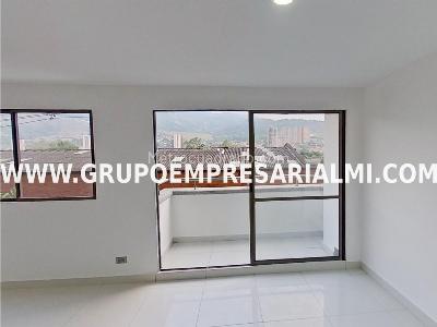 Apartamento de 3 alcobas en venta en Niquia, Bello, 76 m² · foto 5 de 16