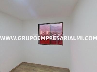 Apartamento de 3 alcobas en venta en Niquia, Bello, 76 m² · foto 12 de 16