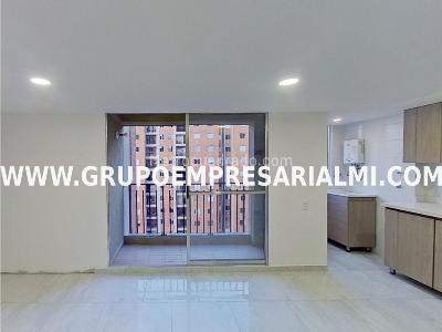 Apartamento de 2 alcobas en venta en Las Lomitas, Sabaneta, 53 m² · foto 2 de 14