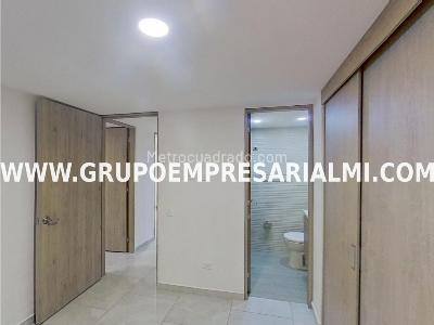 Apartamento de 2 alcobas en venta en Las Lomitas, Sabaneta, 53 m² · foto 6 de 14