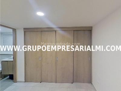 Apartamento de 2 alcobas en venta en Las Lomitas, Sabaneta, 53 m² · foto 10 de 14