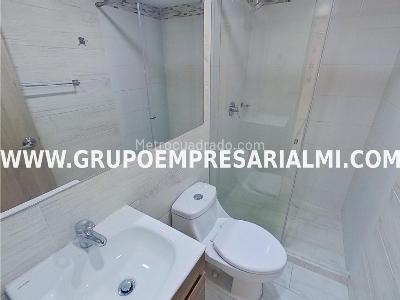 Apartamento de 2 alcobas en venta en Las Lomitas, Sabaneta, 53 m² · foto 13 de 14